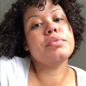 Meet your Posher, Allyson